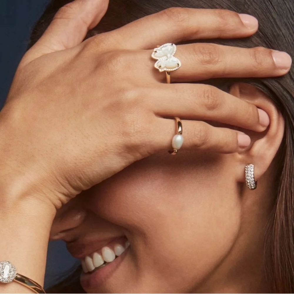 Kendra Scott size kendra